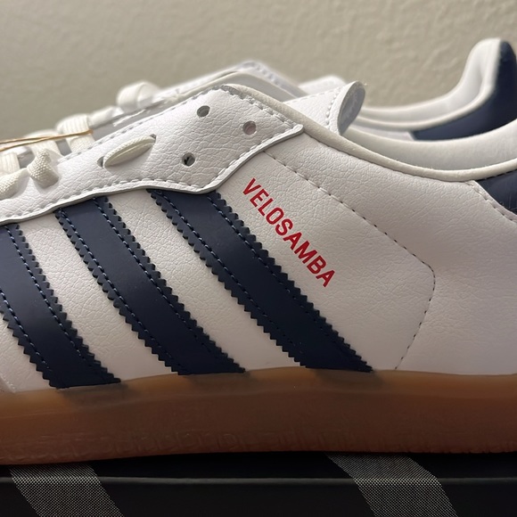 NWT Adidas The Velosamba Vegan Men's Shoes - White/Navy/Grey/Red - HP5399 - Picture 3 of 13